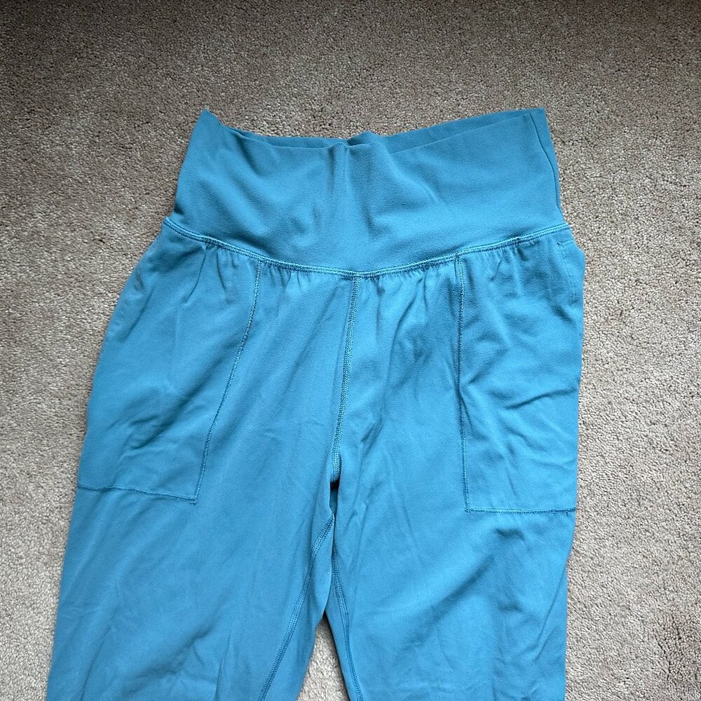 Athleta Salutation Jogger Size S teal pockets